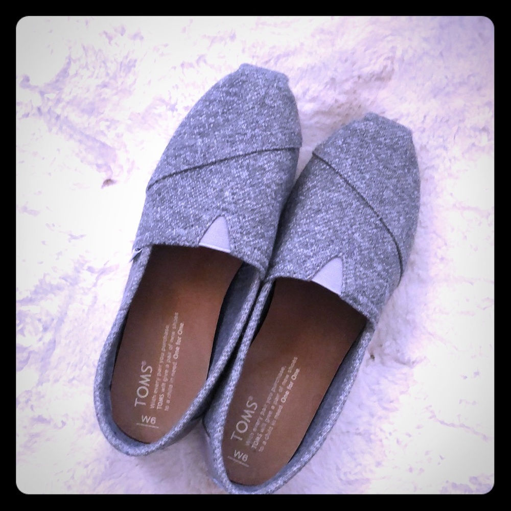 TOMS Grey Knits